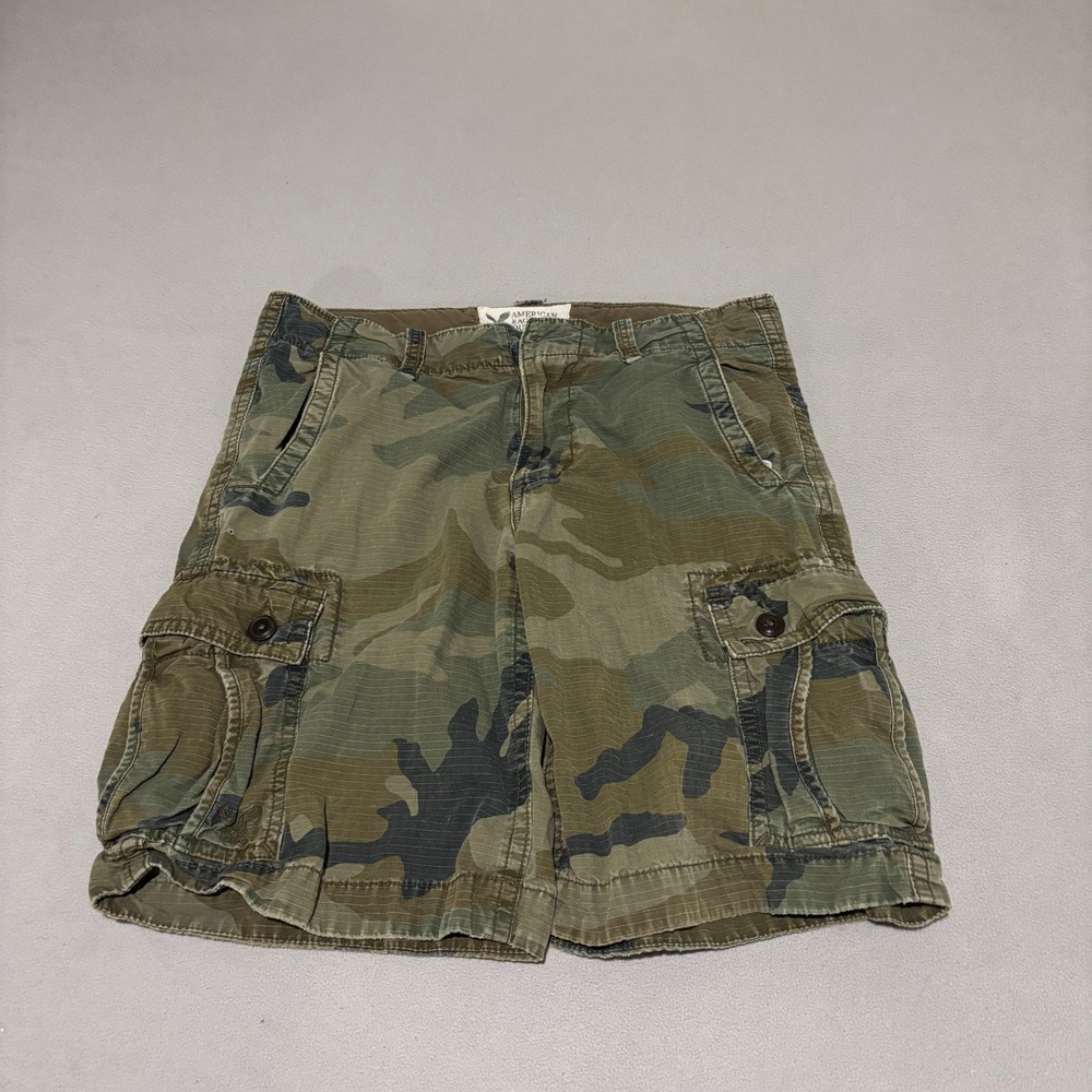 American Eagle Mens Size 32 Camo Cargo Shorts Classic Length Green Ripstop